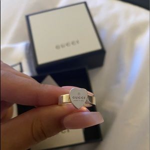 SOLD***Gucci heart ring